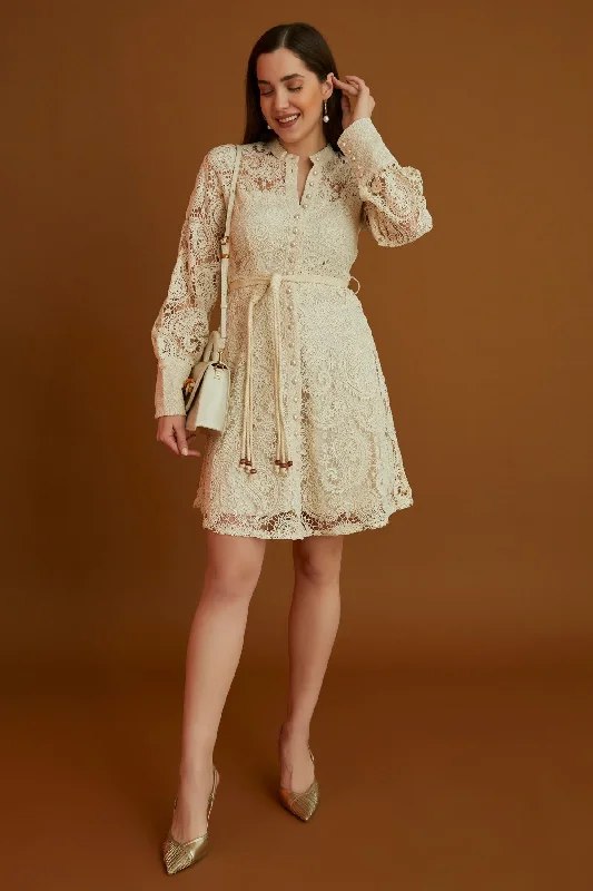 Guipure Pearl Button Dress - BEJ REF : BCW182ELB0005146