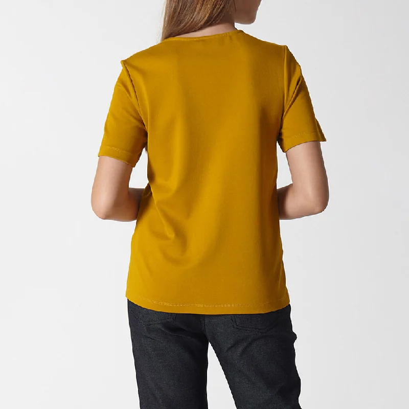 “Rose” Button-embellished Modern Cut T-shirt in Amber