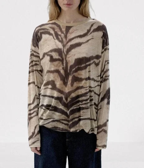 Tiger long-sleeved T-shirt